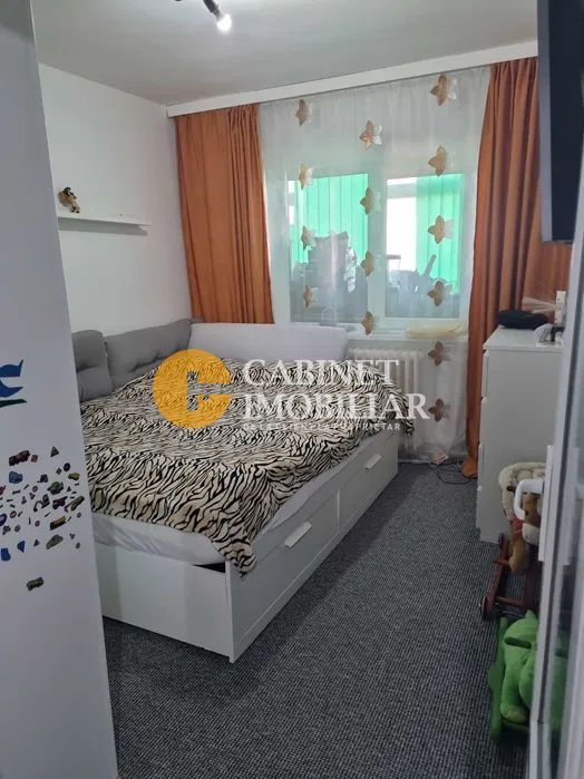 Cug - 3 Camere Decomandat  -Etaj 3 , Bloc 1986 - Poză 7