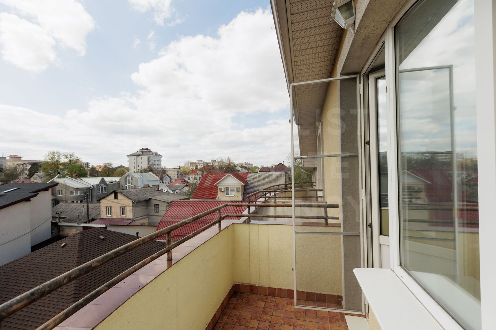 Chirie, apartament, 4 camere, str. Bucureşti, Centru - Poză 14