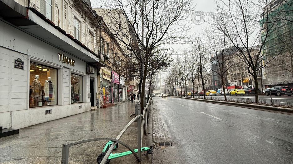 Spatiu comercial I Piata Unirii IC Bratianu I Stradal - Poză 1