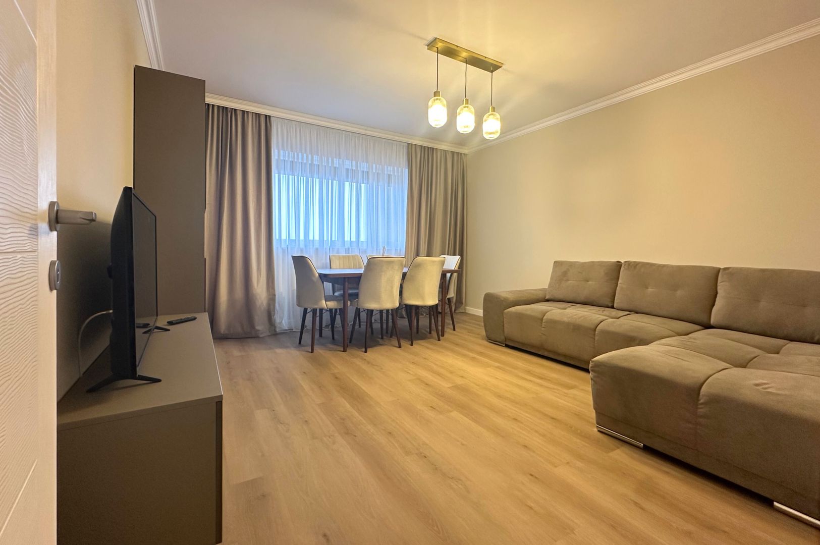 Apartament 2 camere lux complet mobilat și utilat Subcetate Residence - Poză 3