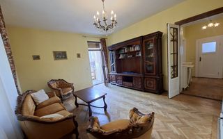 Apartament modern 3 camere curte individuala pe Bulevardul Victoriei - Poză 1