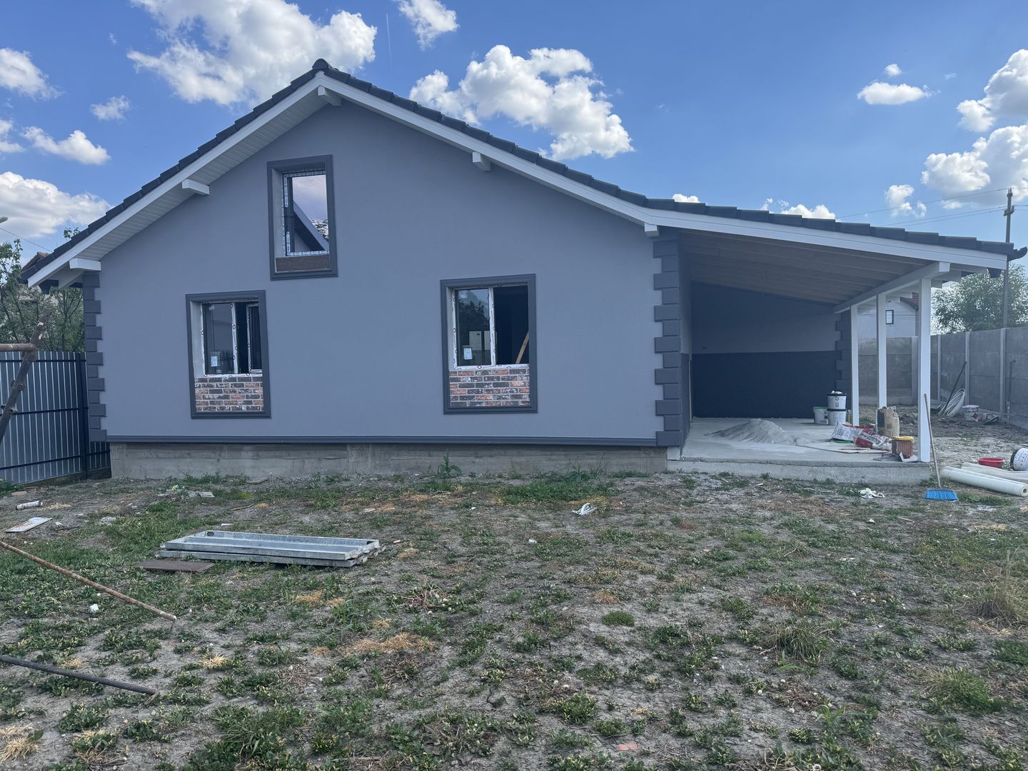 Casa Individuala Sanmihaiu Roman,Parter,4 Camere,2Bai,Toate Utilitatile - Poză 1