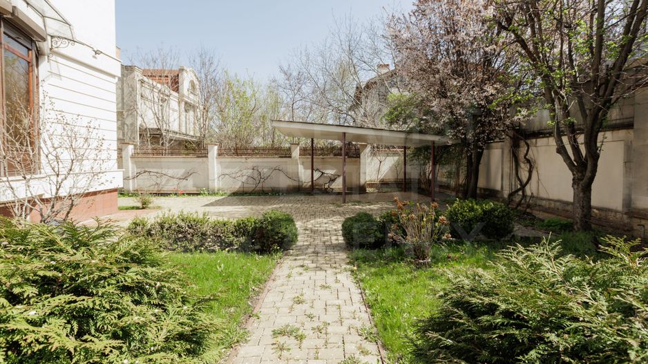 Chirie, casă, 7 camere, str. Galbena, Centru - Poză 26