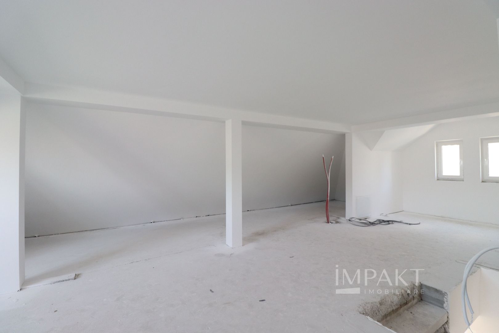 Casa individuala cu teren de 440 mp, situata in Dezmir! - Poză 21