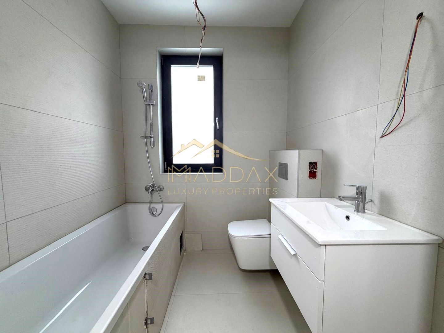 Vila moderna 6 camere // 190mp // teren 300mp // Tunari - Poză 19