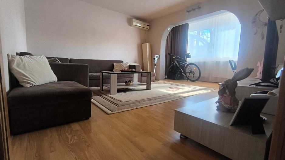 Sagului-Dambovita | 3 Camere | Decomandat | Etaj Intermediar | Boxa la subsol. - Poză 2