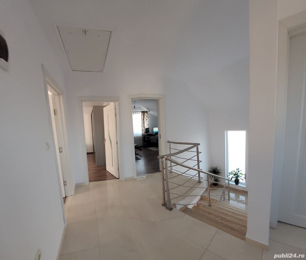 Vila deosebita,zona Hlincea - Poză 7