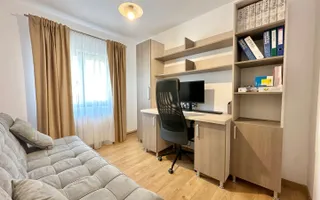 Duplex cu 4 camere si dressing mobilat in Giroc zona Planetelor la asfalt. - Poză 20