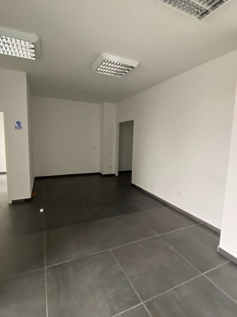 Spațiu Birouri Dumbrăvița - Poză 4