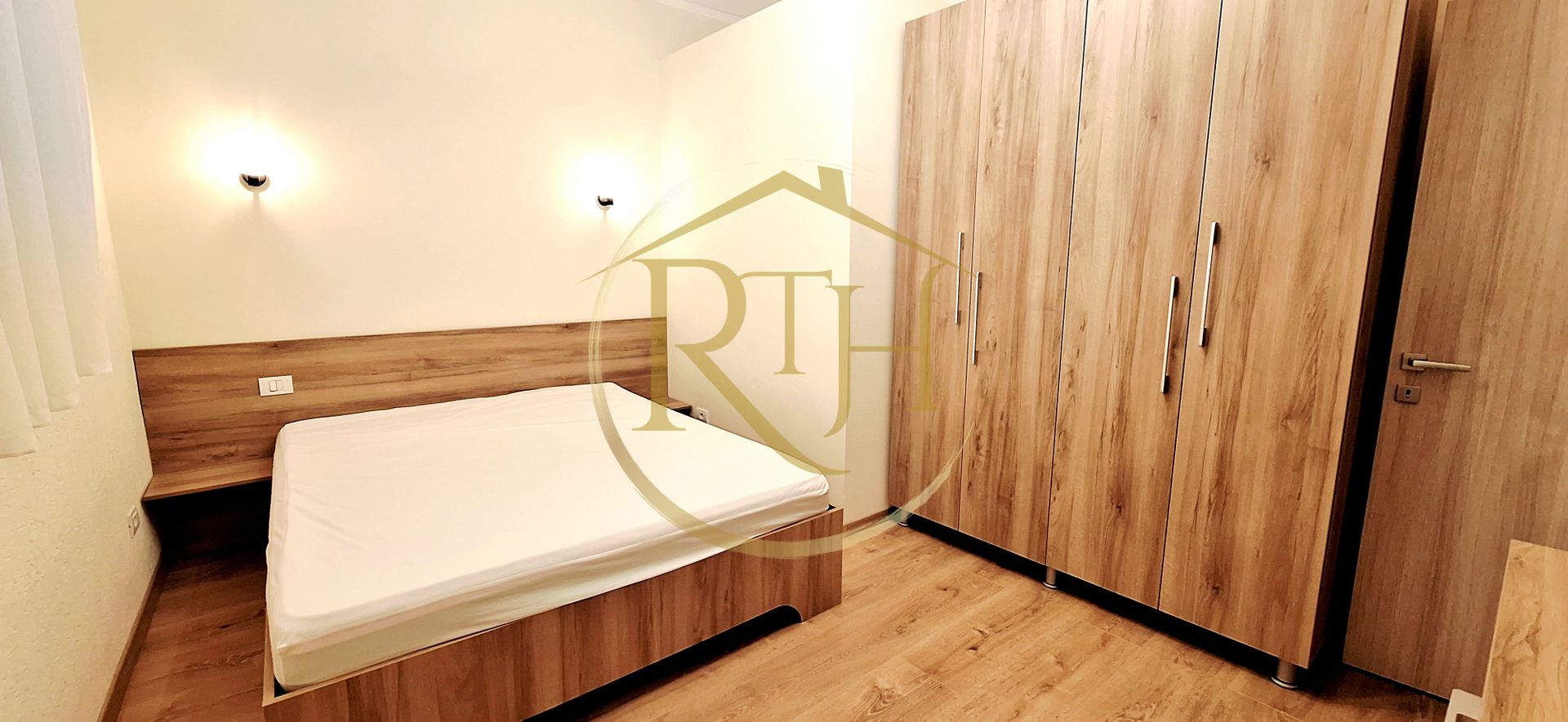 Oferim spre inchiriere, apartament cu 2 camere, curte proprie, parcare, Giroc - Poză 3