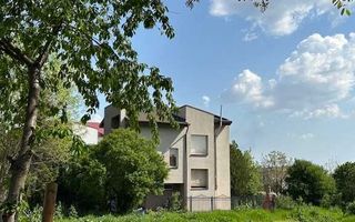 Vila de vanzare - zona Iancu Nicolae -  Serban Cantacuzino - Poză 1