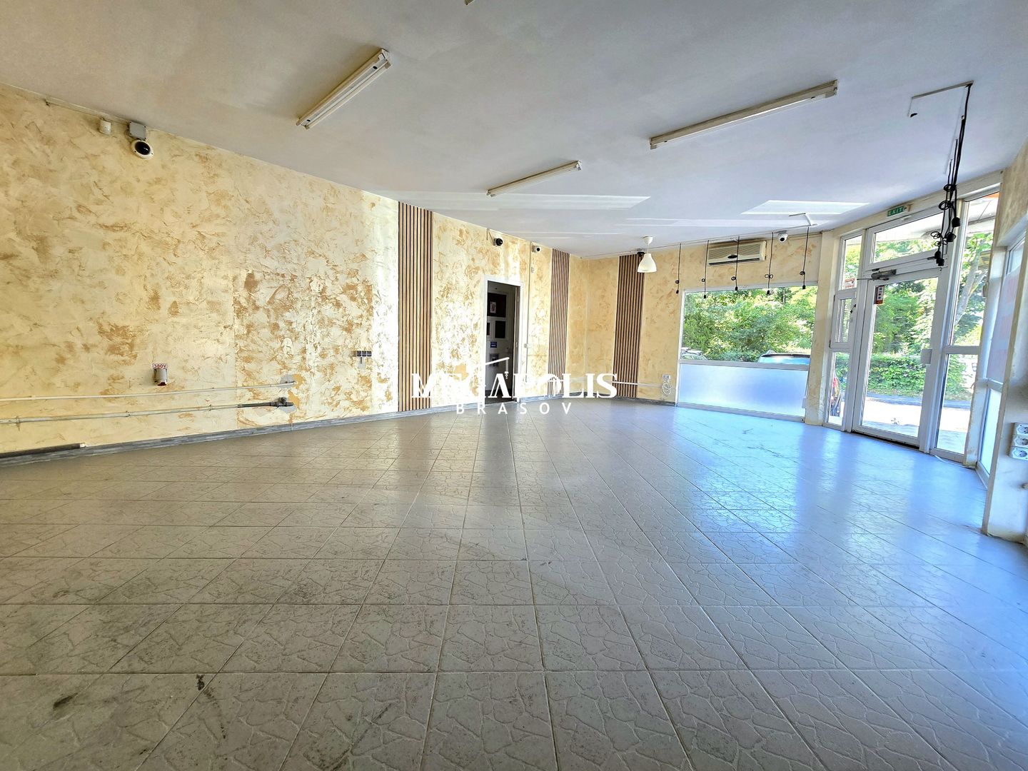 Spatiu comercial | Astra | Jocuri de noroc | Frizerie | Cafenea - Poză 3