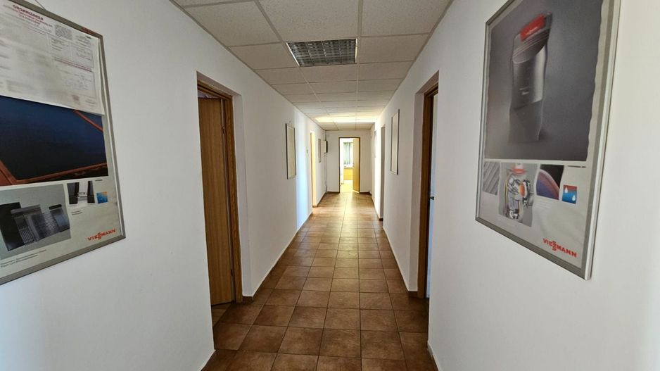 Inchiriere spatii birouri, curte pavata 800 mp, Bascov - Autostrada - Poză 4