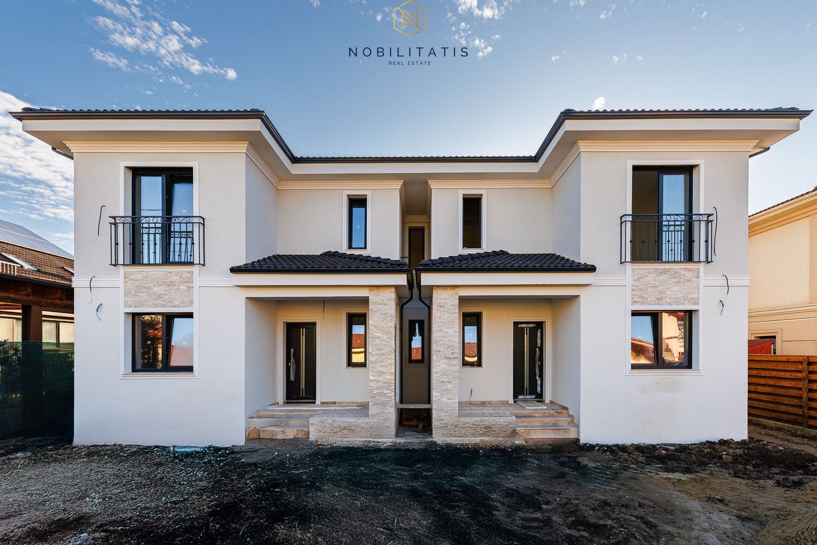 Duplex nou deosebit - despartit prin camera tehnica | Curte amenajata - Poză 4