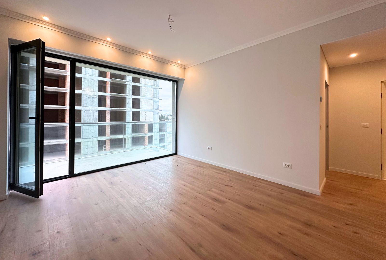 Vanzare apartament exclusivist ansamblu rezidențial ONE66 - Poză 4