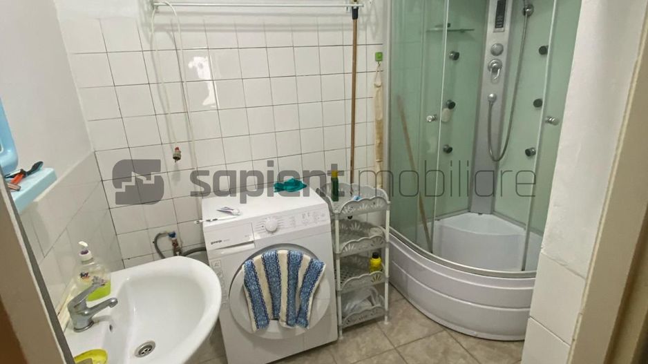 Casa zona Garii Centrale - Poză 8