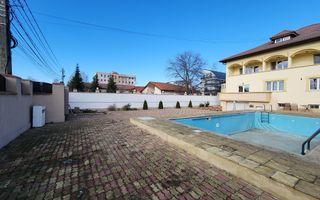 Vila 15 camere | Pretabila gradinita/azil batrani | zona  Pipera - Poză 1