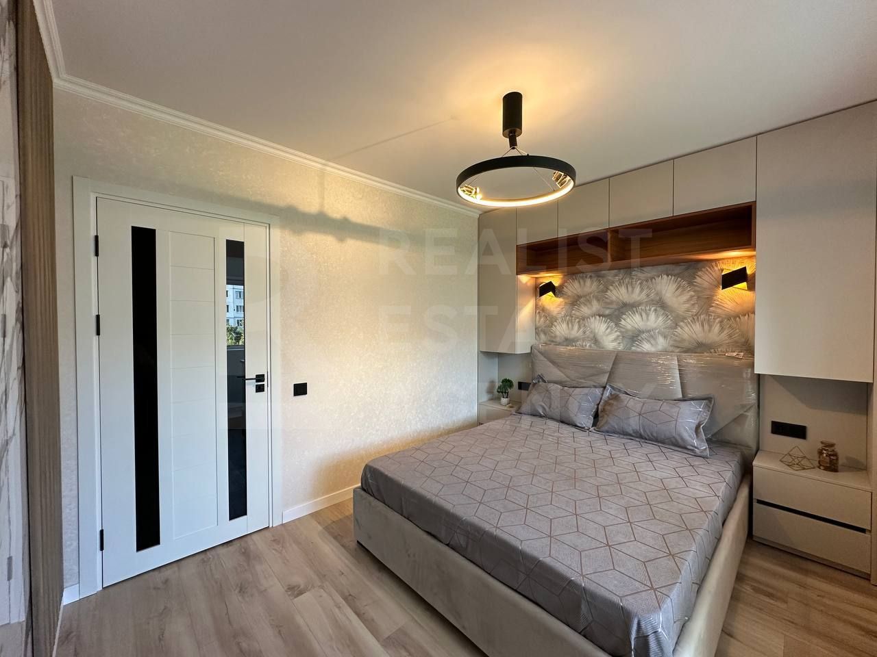 Vânzare, apartament, 2 camere, strada Petru Zadnipru, Ciocana - Poză 1