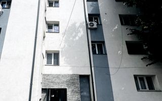 Apartament 2 camere, 59 mp, două balcoane, in centrul orașului Săveni - Poză 9