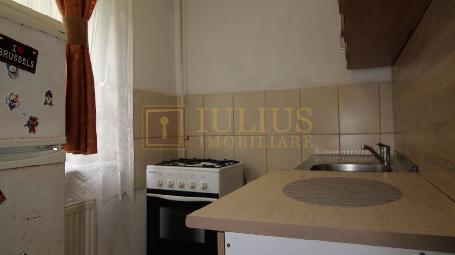 Apartament cu o camera, zona Lipovei. - Poză 5