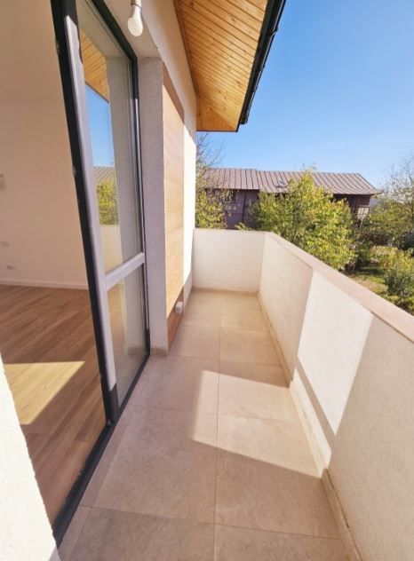 Casa etaj Ciorogarla - Poză 10