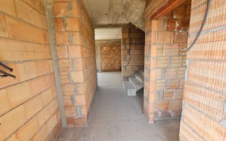 Casa la rosu, 4 camere, 2 bai, 345 mp teren, zona Ampoi 3 - Poză 4