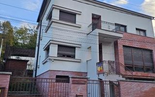 Inchiriez casa in cartier Gruia, pretabil locuinta, sediu firma, clinica, etc - Poză 2