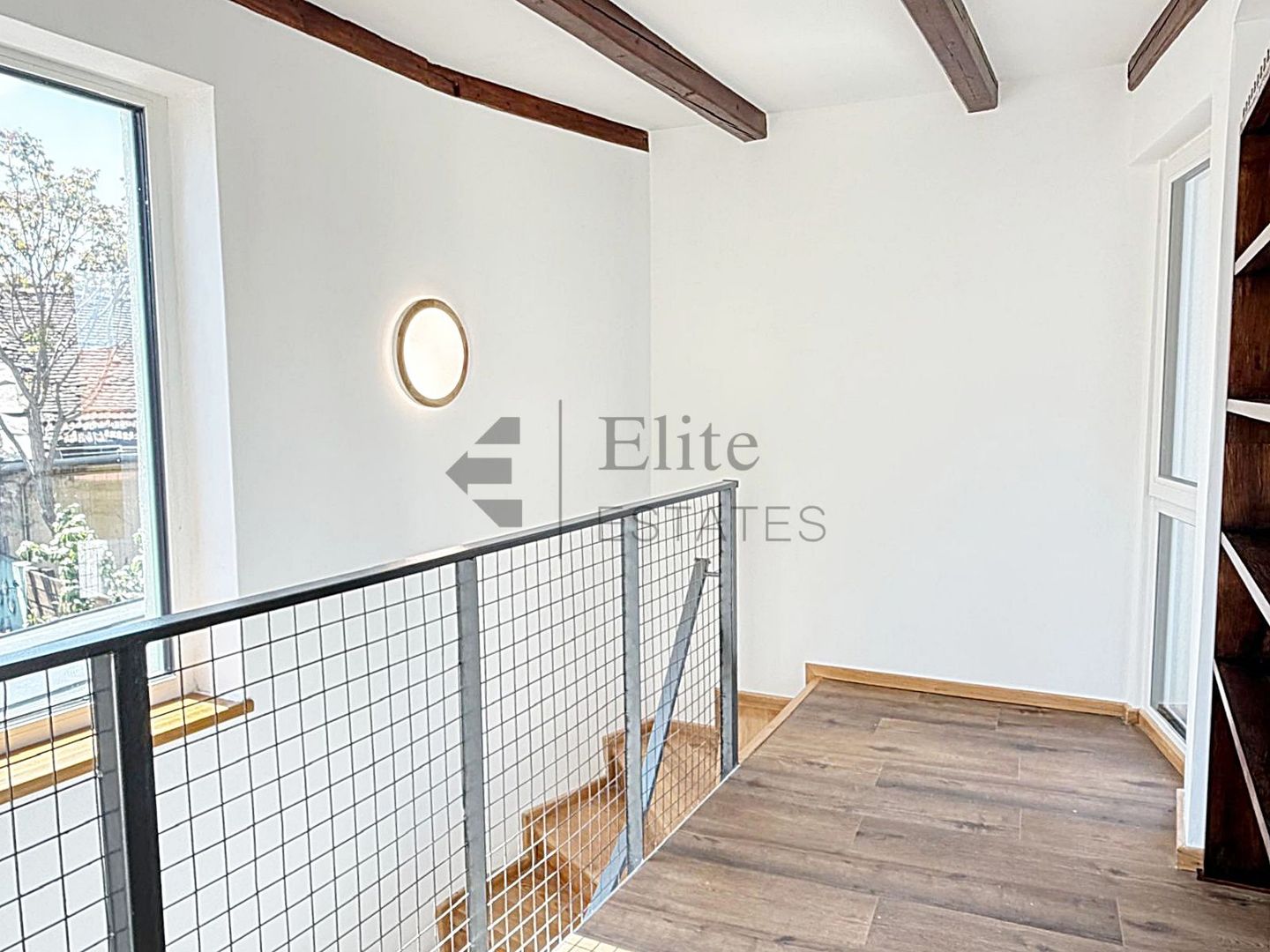 Casa noua singura in curte, ultracentral in Oradea - Poză 14