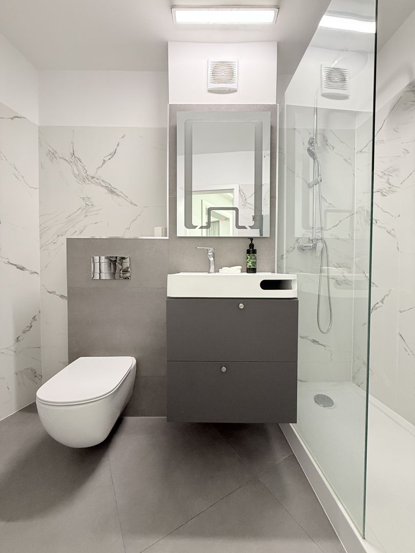 Garsoniera renovata complet | Dristor | Etaj 1 | Vedere spate - Poză 3