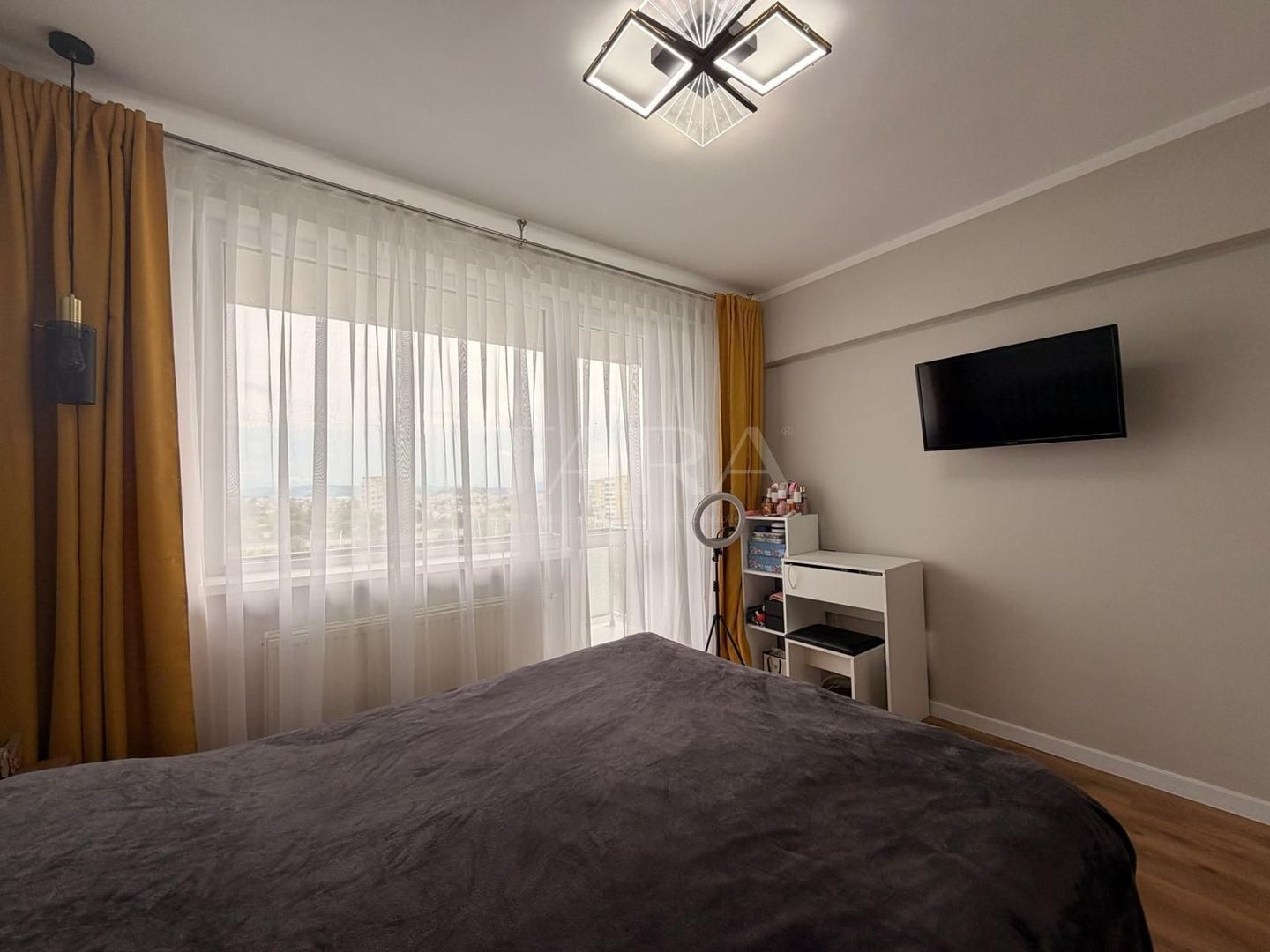Apartament de închiriat în Gheorgheni, zona Transylvania College - Poză 11
