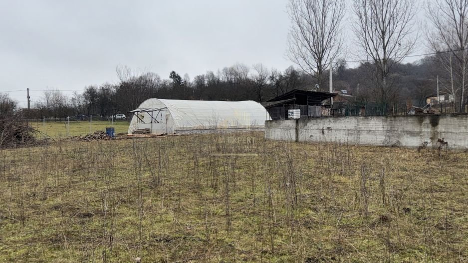 TEREN INTRAVILAN 2200 MP CAMPULUNG ARGES - Poză 41