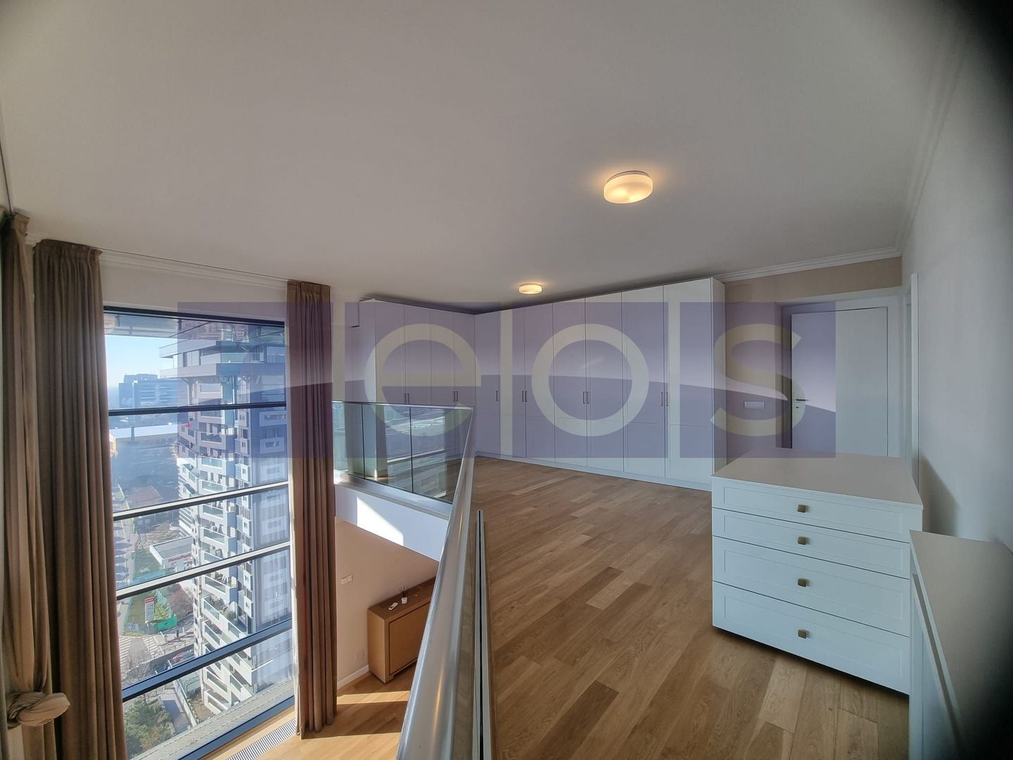 Vanzare penthouse cu view spectaculos in Complex Upground - Poză 44