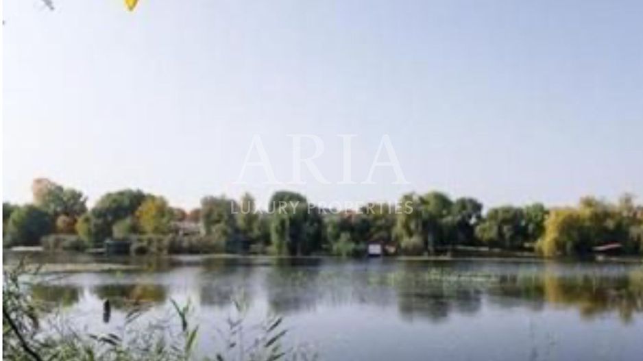 VILA SNAGOV | DESCHIDERE LA LAC - Poză 1