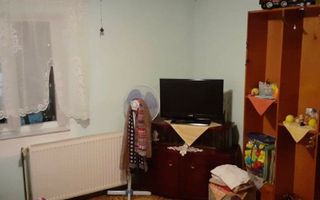 Apartament 3 camere aproape de centru - Poză 2