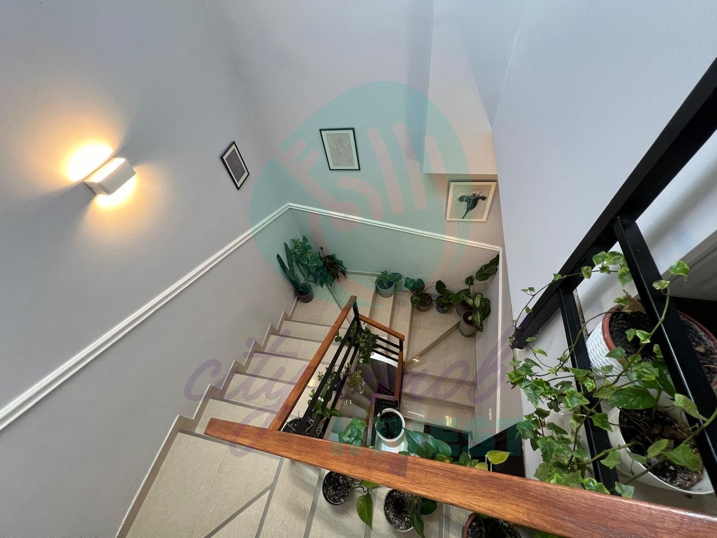 Afacere la cheie – Bistro & Airbnb | Vilă consolidată Parcul Carol & Tineretului - Poză 9