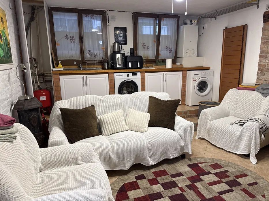 Apartament De Inchiriat | P-ta Abator | Decomandat | Semicentral | Marasti - Poză 1