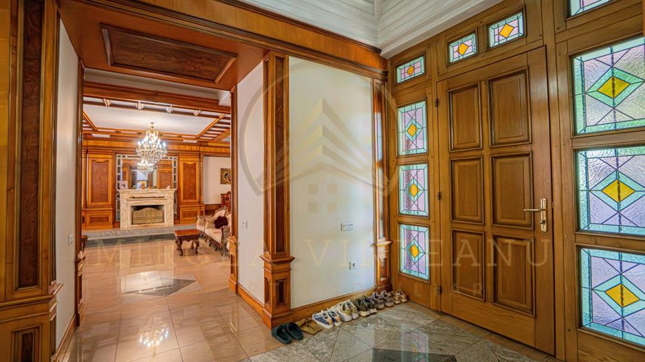 Ultracentral -Cladire impozanta  D+P+2E. - Poză 12