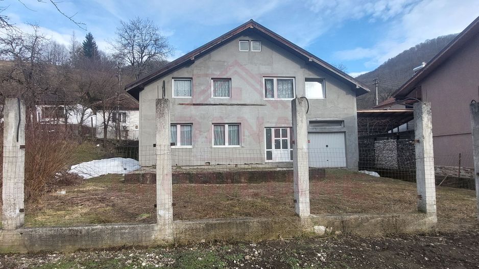CASĂ INDIVIDUALĂ LA GRI 4CAMERE \RUSCA MONTANĂ \JUD.CS - Poză 3