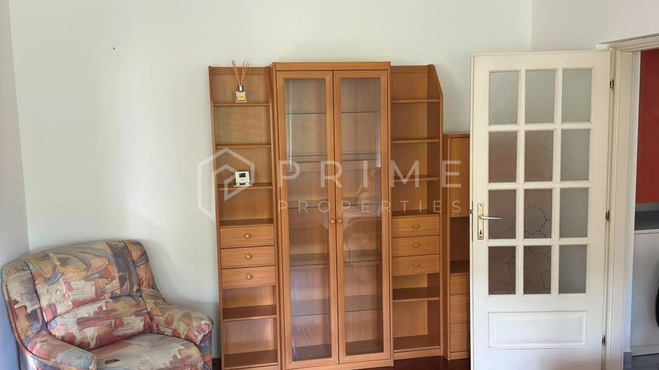 DE ÎNCHIRIAT: Apartament cu 3 camere | Cartierul Cornișa (Zona Zambara - Poză 2