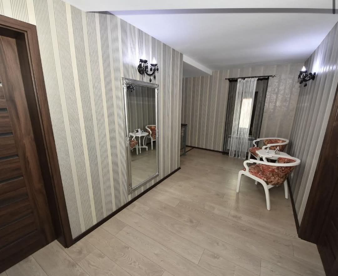 Vila „la cheie” de închiriat în Mazepa, aproape de Faleza Dunării - Poză 13