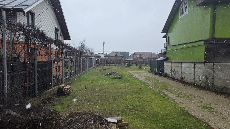 Teren Dobroiesti - Poză 2