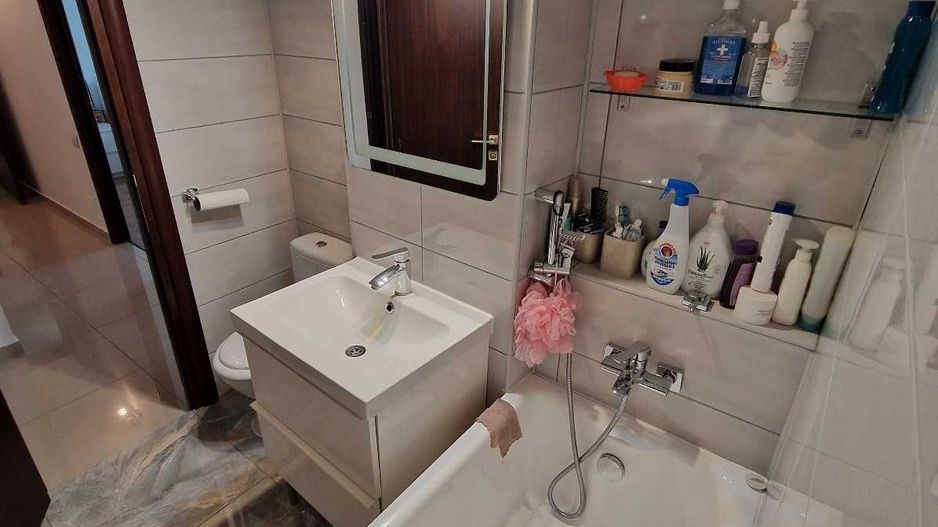 Apartament 3 camere | 70 mp | 1,5 min metrou | Mobilat,utila | Renovat - Poză 6