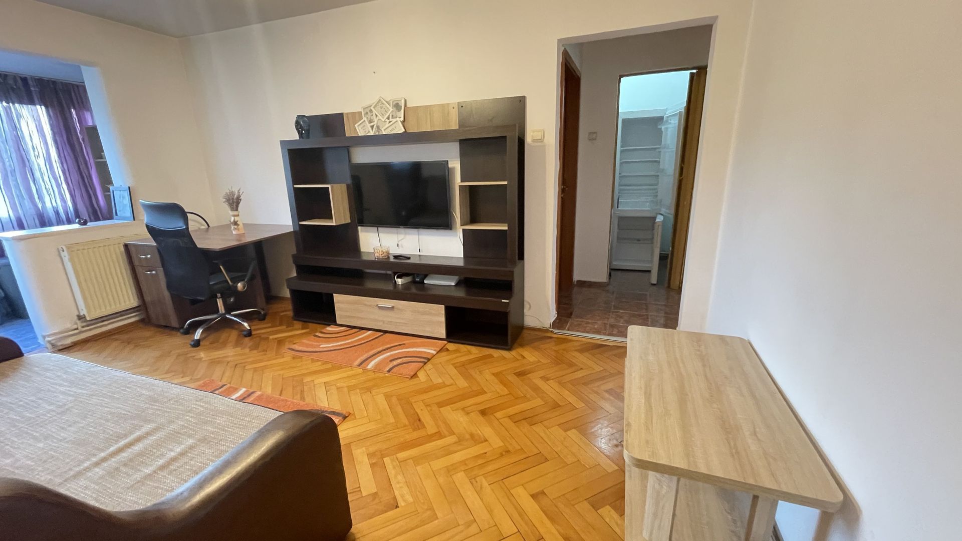 Apartament cu trei camere zona Dacia - Poză 3