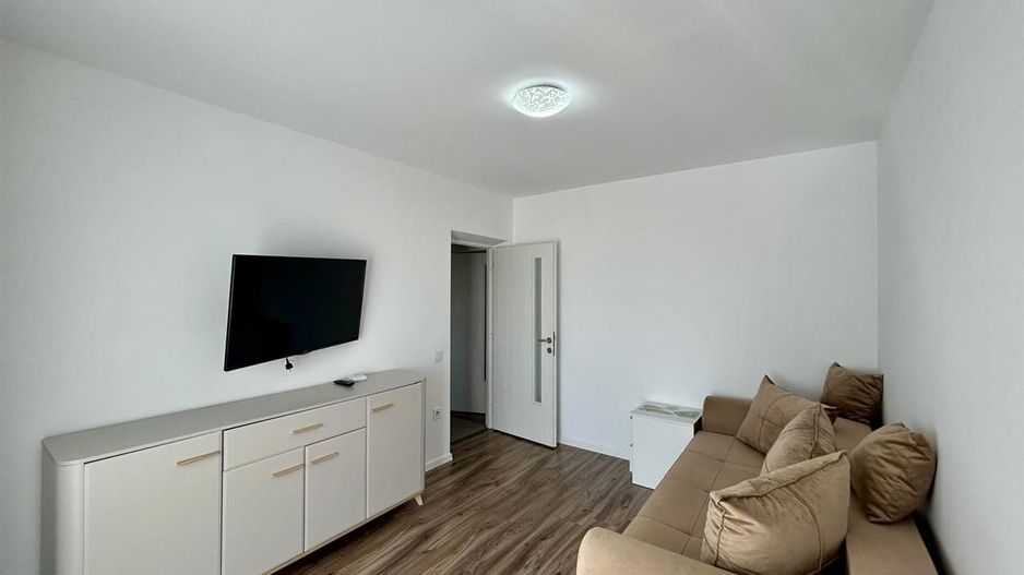 Apartament 2 camere, decomandat, 2 locuri de parcare - C. Arhitectilor - Poză 2
