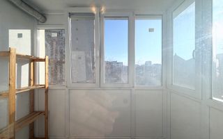 3 camere etaj 3 Stefan cel Mare-Polona - Poză 13