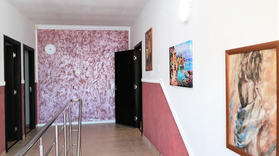 Mamaia Nord - Langa Mare, pensiune la cheie, 11 camere, 9 bai! - Poză 70