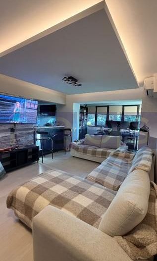 VANZARE 3 CAMERE DECOMANDAT TINERETULUI - Poză 2