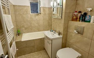 3 camere etaj 3 59mp an 1978 - centrala -pe principala -Craiovita - Poză 7