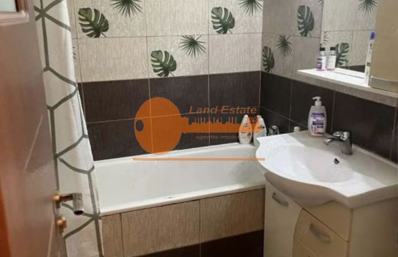 Apartament cu 3 camere zona Crangasi-Bloc Reabilitat - Poză 4