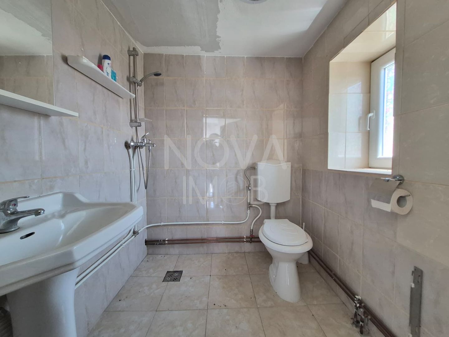 Casa individuala cu teren generos – 8.356 mp – Tichindeal, jud. Sibiu - Poză 17